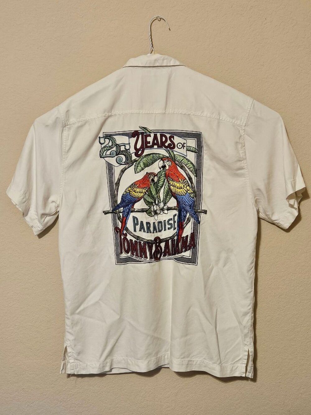 Tommy Bahama Aloha Hawaiian Shirt Medium Silk Limited Edition 25th Anniversary